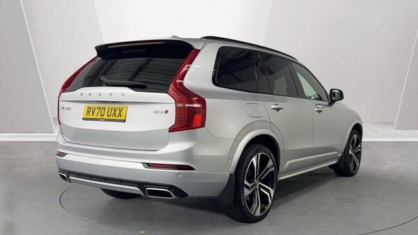 Used Volvo XC90 2020 for sale - 76172350: Photo 2