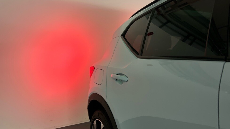 Used Volvo XC40 2025 for sale - 75565356: Photo 40