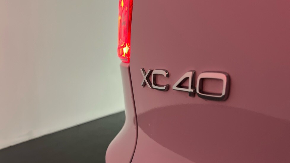 Used Volvo XC40 2025 for sale - 75565356: Photo 41