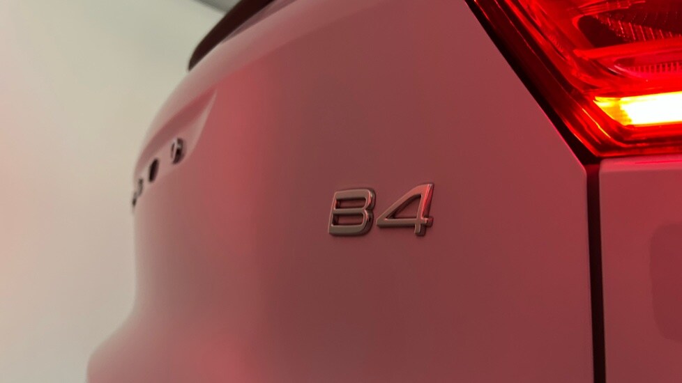 Used Volvo XC40 2025 for sale - 75565356: Photo 43