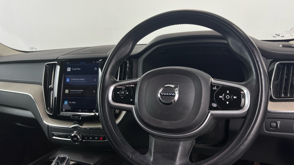 Used Volvo XC60 2021 for sale - 76276112: Photo 10