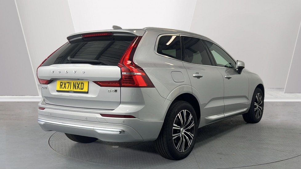 Used Volvo XC60 2021 for sale - 76276112: Photo 2