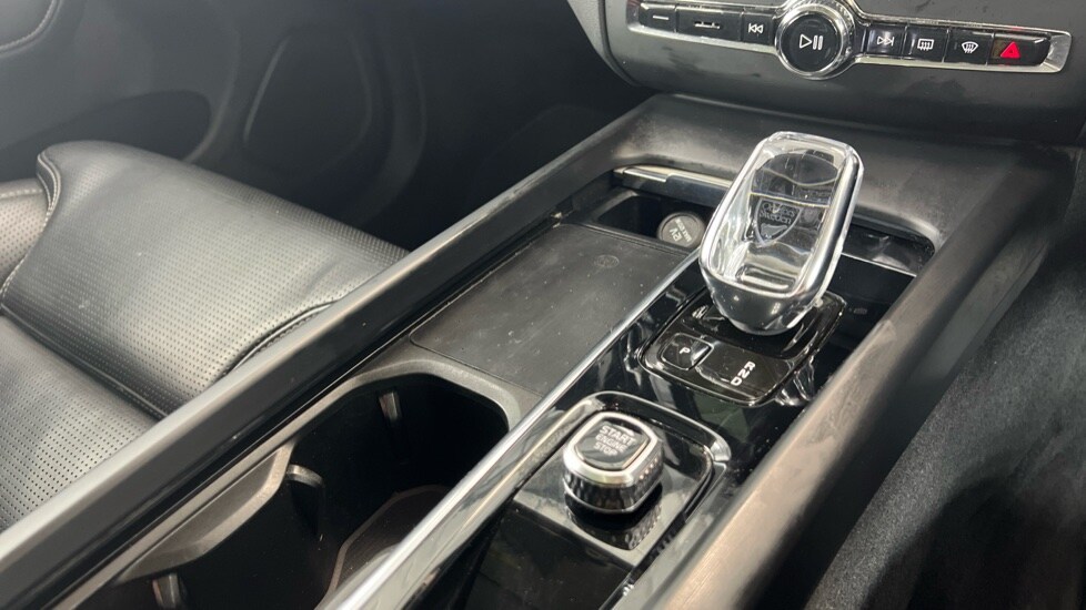 Used Volvo XC60 2021 for sale - 76276112: Photo 22