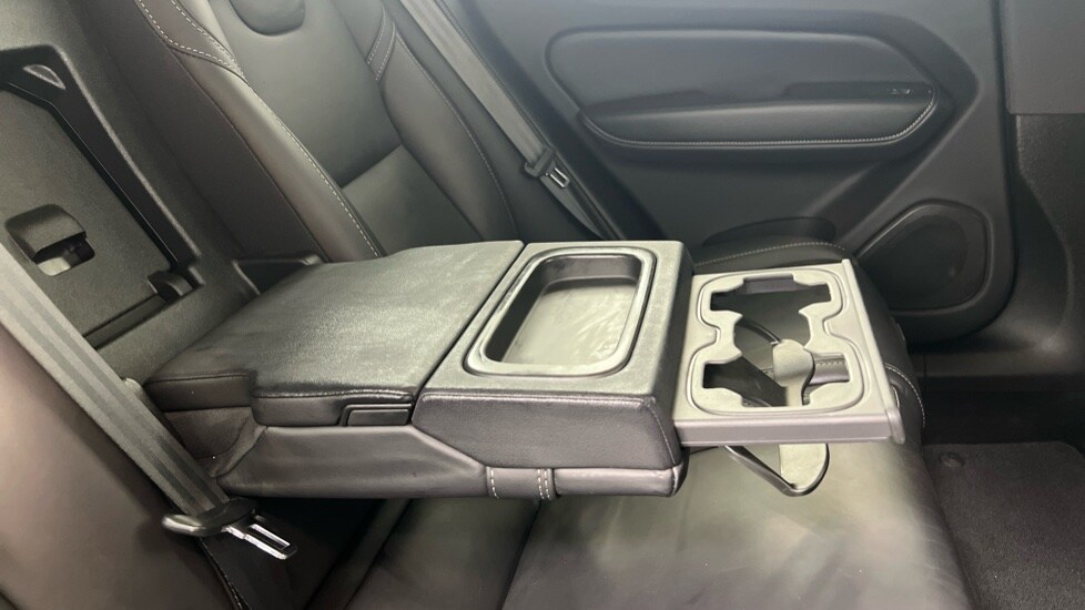 Used Volvo XC60 2021 for sale - 76276112: Photo 31