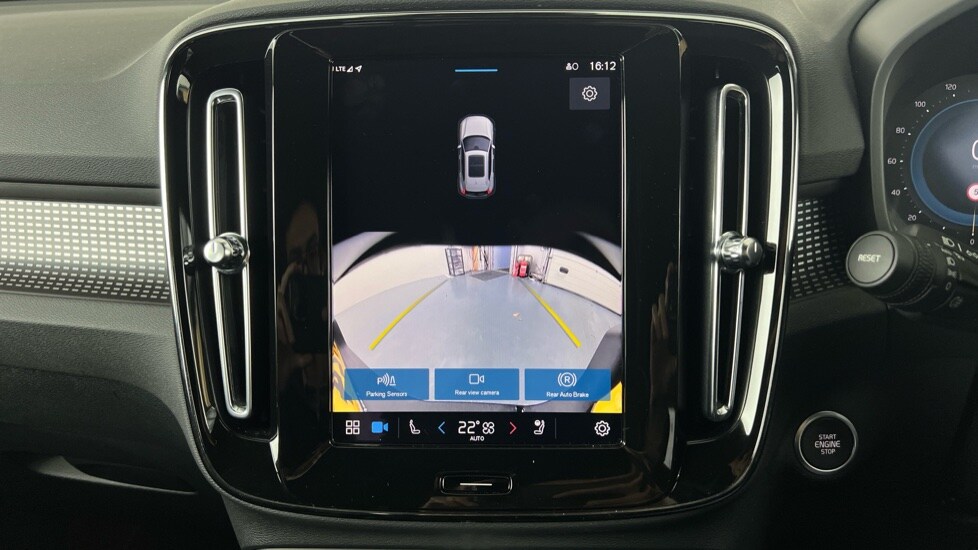 Used Volvo XC40 2024 for sale - 76265466: Photo 17