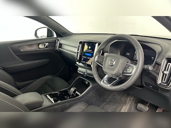 Used Volvo C40 2022 for sale - 79051101: Photo