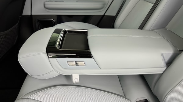 Used Polestar Polestar 4 2025 for sale - 76191115: Photo 56