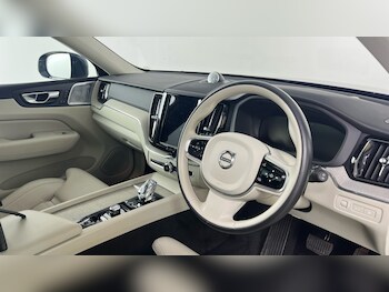 Used Volvo XC60 2021 for sale - 78948514: Photo