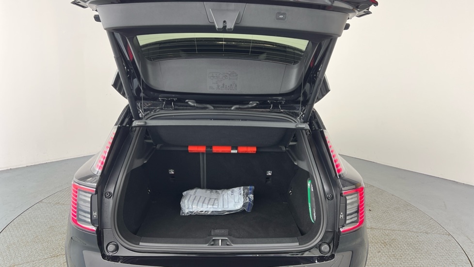 Used Volvo EX30 2025 for sale - 77312275: Photo 13