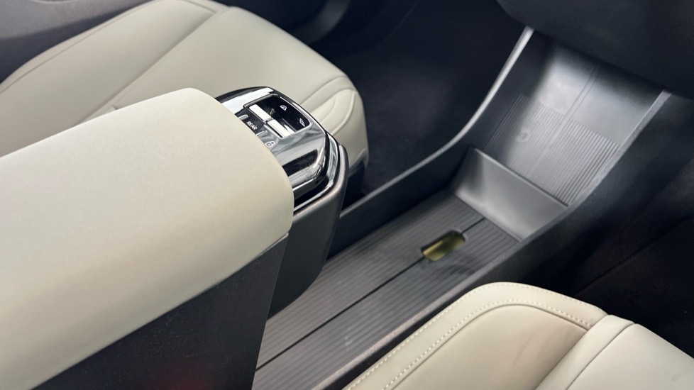 Used Volvo EX30 2025 for sale - 77312275: Photo 24