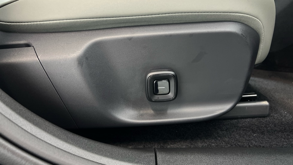 Used Volvo EX30 2025 for sale - 77312275: Photo 29