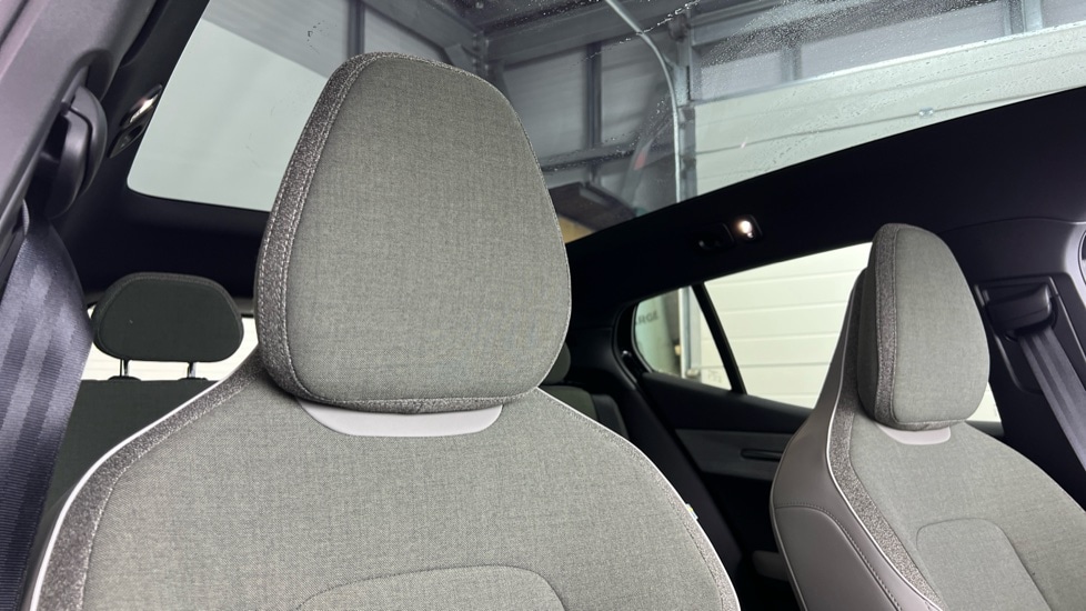 Used Volvo EX30 2025 for sale - 77312275: Photo 30