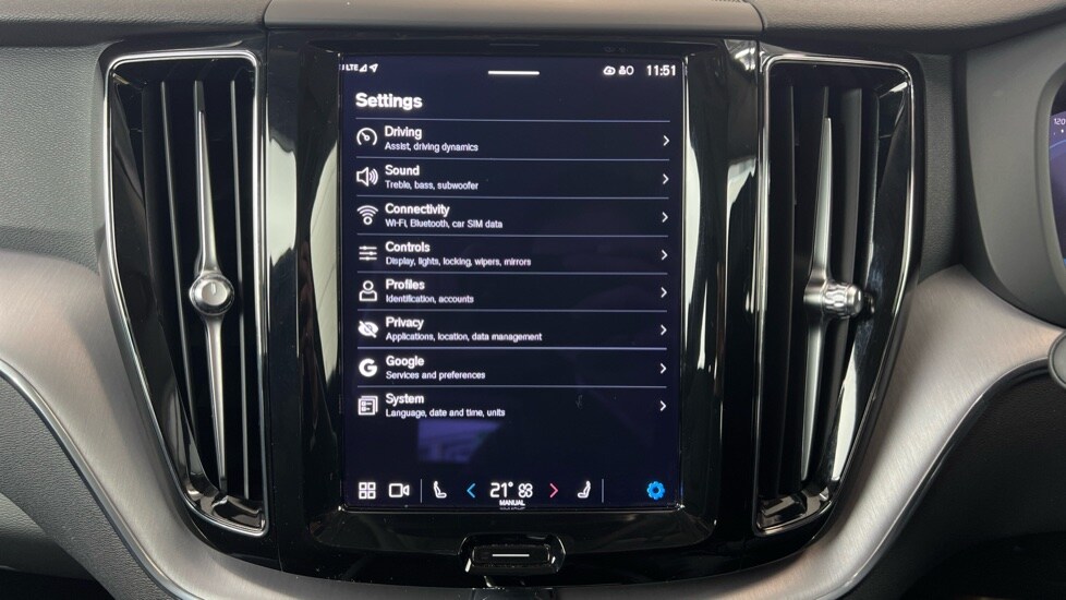 Used Volvo XC60 2022 for sale - 77470838: Photo 17