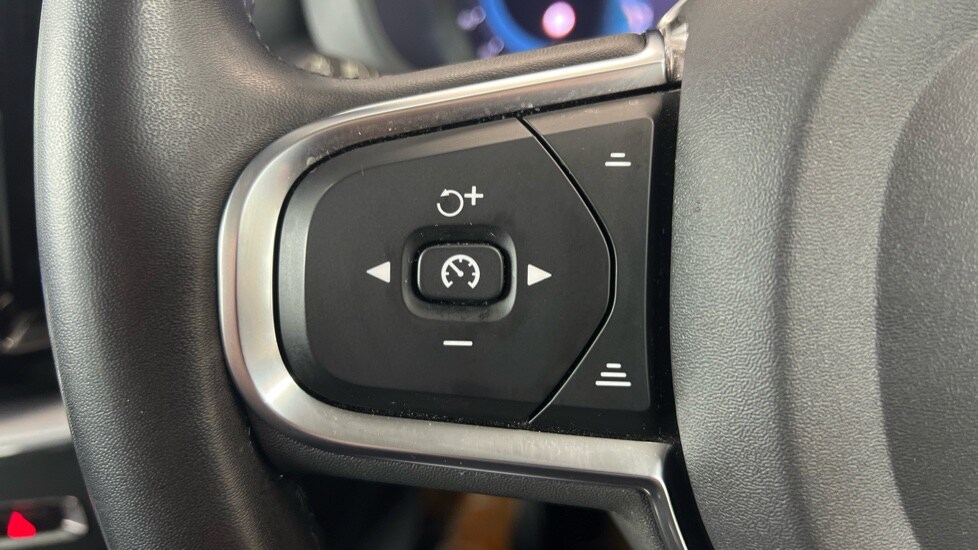 Used Volvo XC60 2022 for sale - 77470838: Photo 21