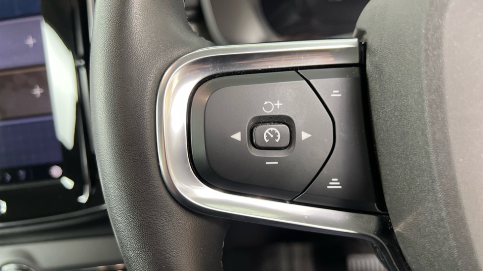 Used Volvo XC40 2022 for sale - 75992862: Photo 19