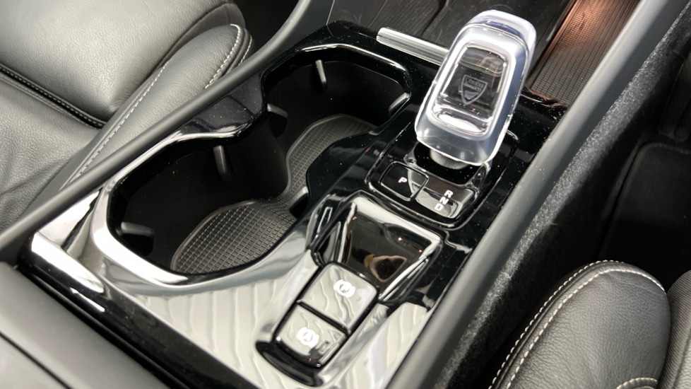 Used Volvo XC40 2022 for sale - 75992862: Photo 23