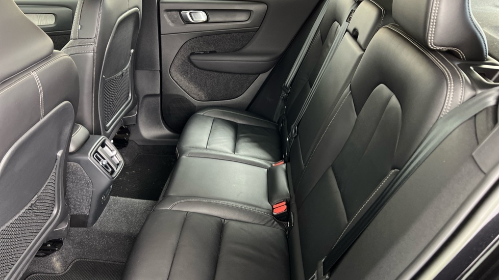 Used Volvo XC40 2022 for sale - 75992862: Photo 30