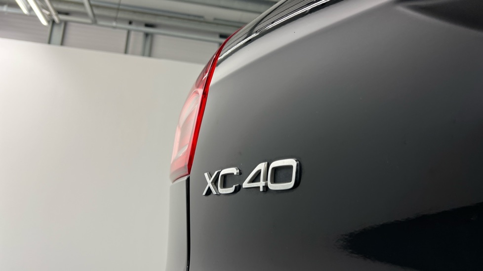 Used Volvo XC40 2022 for sale - 75992862: Photo 34