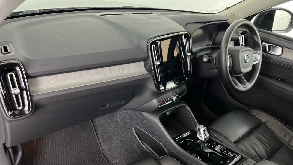 Used Volvo XC40 2022 for sale - 75992862: Photo 40