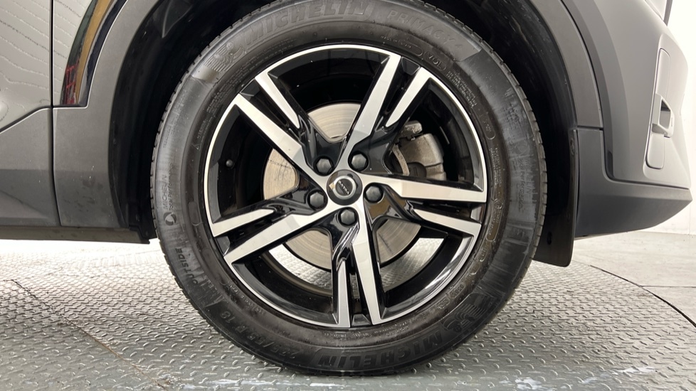 Used Volvo XC40 2022 for sale - 75992862: Photo 9