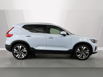 Used Volvo XC40 2024 for sale - 76519361: Photo
