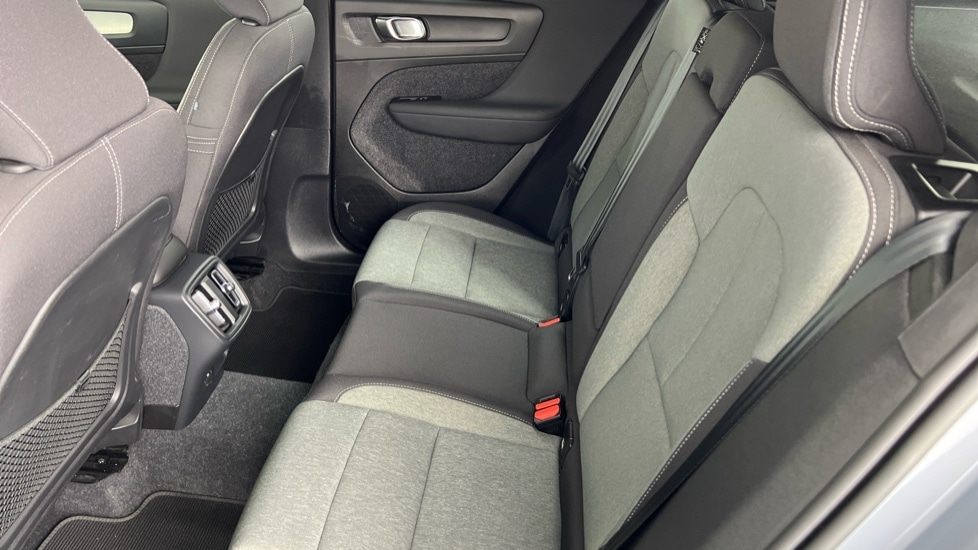 Used Volvo XC40 2022 for sale - 76124300: Photo 30
