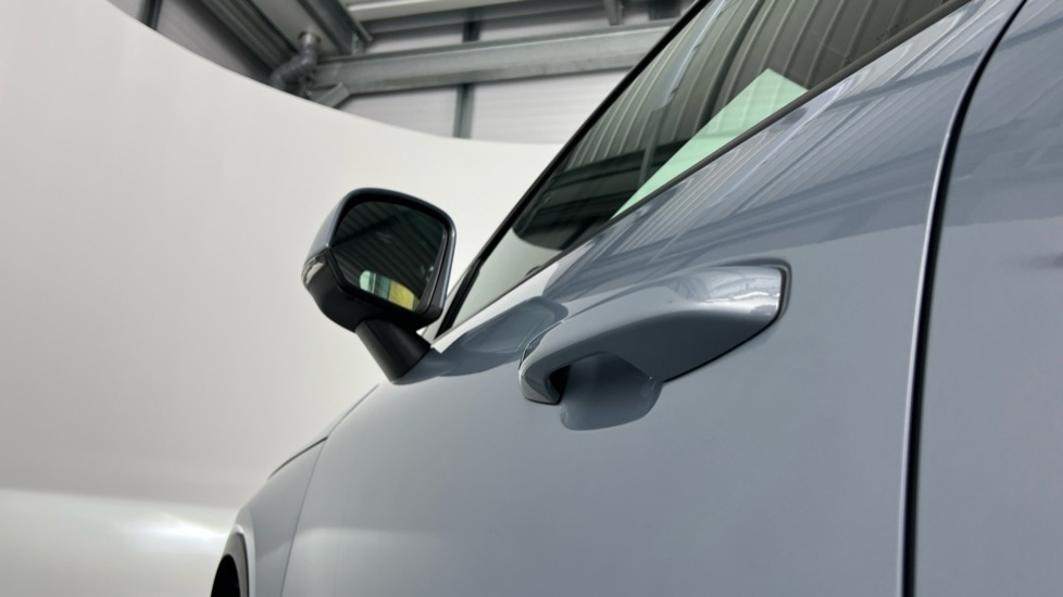 Used Volvo XC40 2022 for sale - 76124300: Photo 36