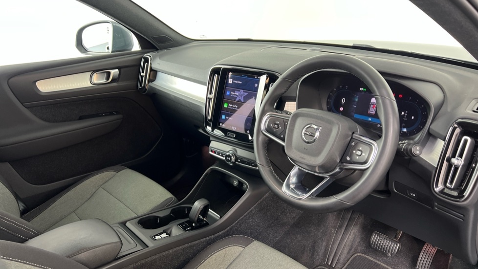 Used Volvo XC40 2022 for sale - 76124300: Photo 4