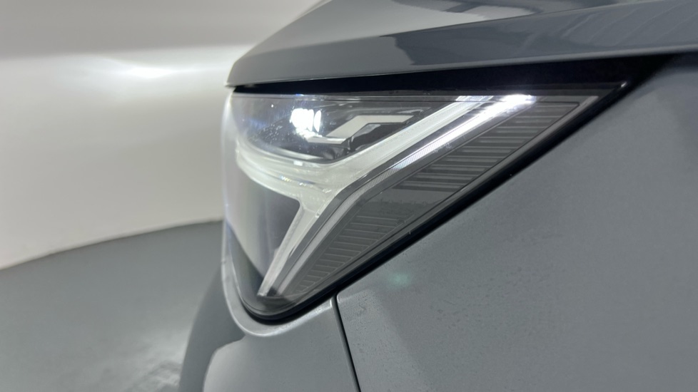 Used Volvo XC40 2022 for sale - 76124300: Photo 41