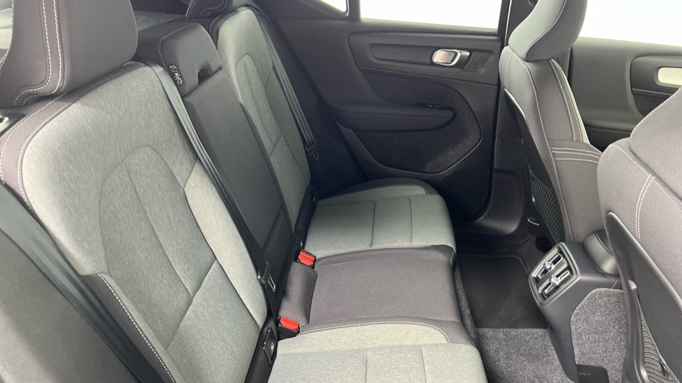 Used Volvo XC40 2022 for sale - 76124300: Photo 6