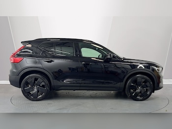 Used Volvo XC40 2025 for sale - 77167305: Photo