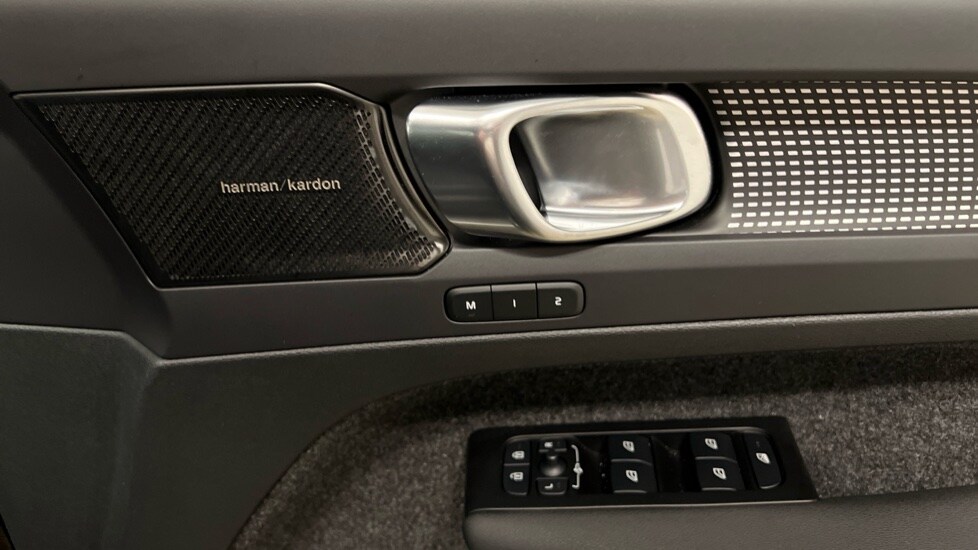 Used Volvo XC40 2021 for sale - 78123086: Photo 15