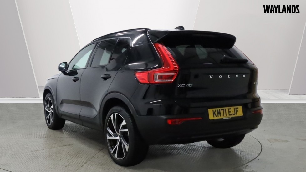 Used Volvo XC40 2021 for sale - 78123086: Photo 2