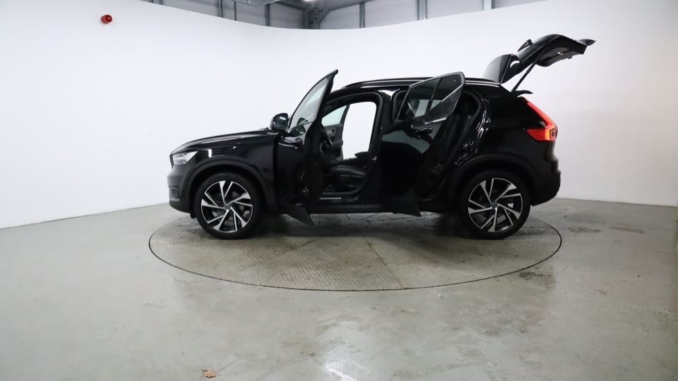 Used Volvo XC40 2021 for sale - 78123086: Photo 42