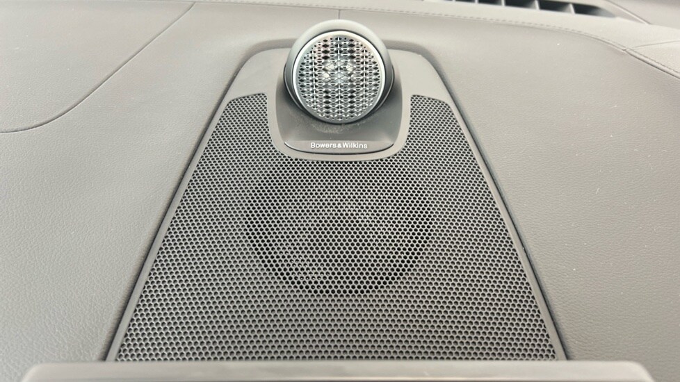 Used Volvo XC60 2025 for sale - 78206652: Photo 25