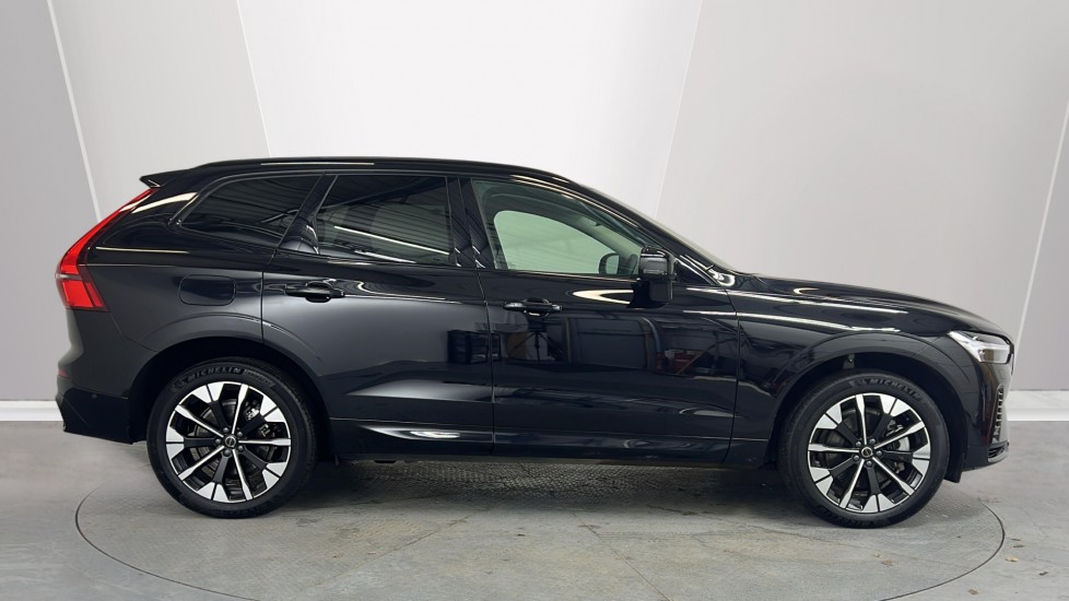 Used Volvo XC60 2025 for sale - 78206652: Photo 3