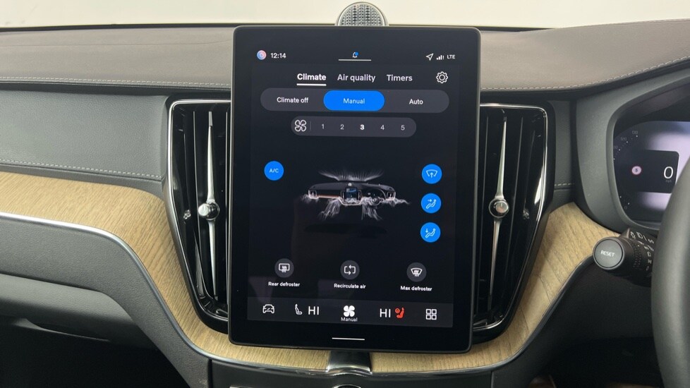 Used Volvo XC60 2025 for sale - 78206652: Photo 48