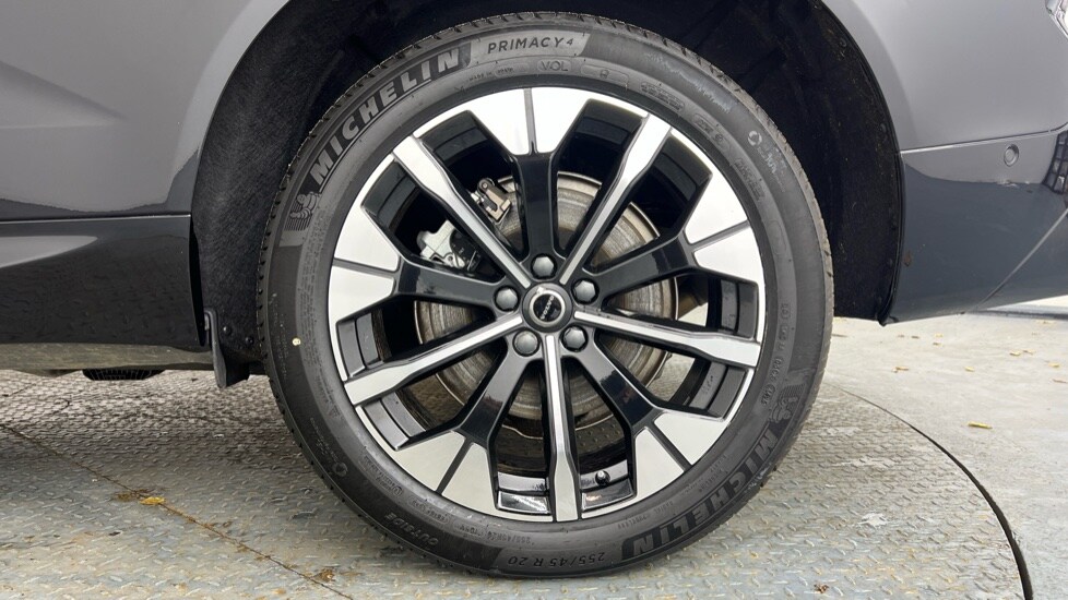 Used Volvo XC60 2025 for sale - 78206652: Photo 9