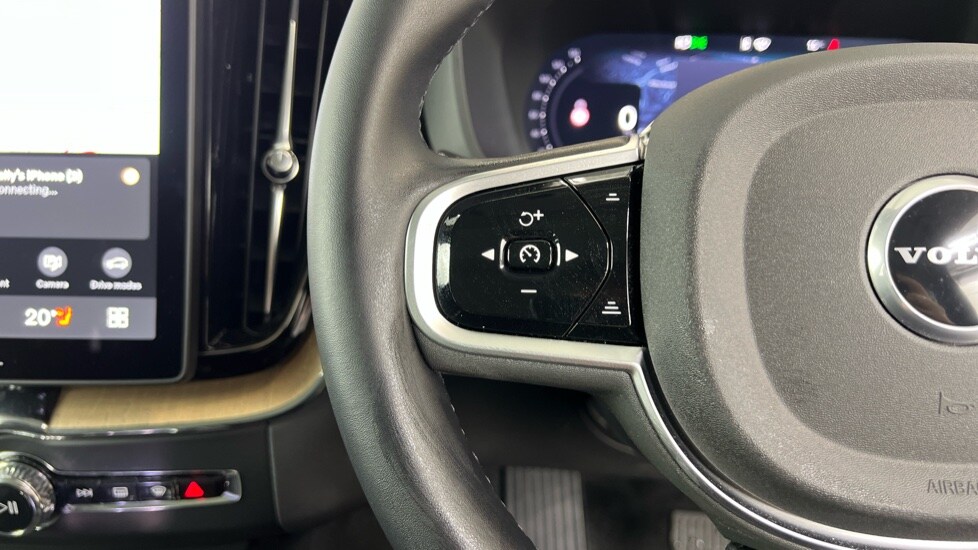 Used Volvo XC60 2025 for sale - 76630268: Photo 19