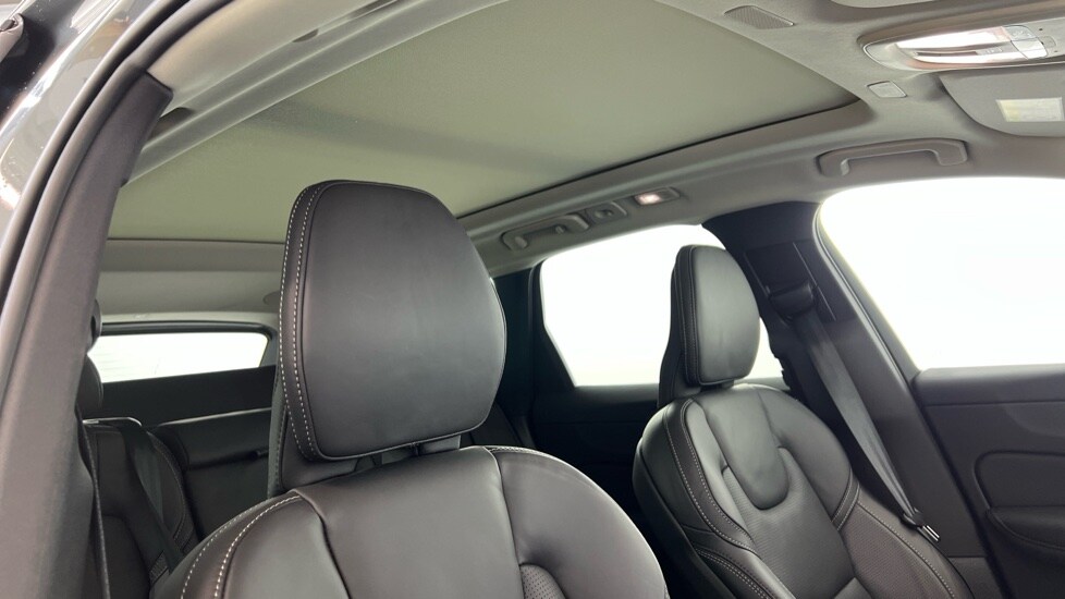 Used Volvo XC60 2025 for sale - 76630268: Photo 29