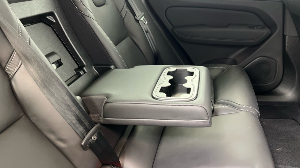 Used Volvo XC60 2025 for sale - 76630268: Photo 32