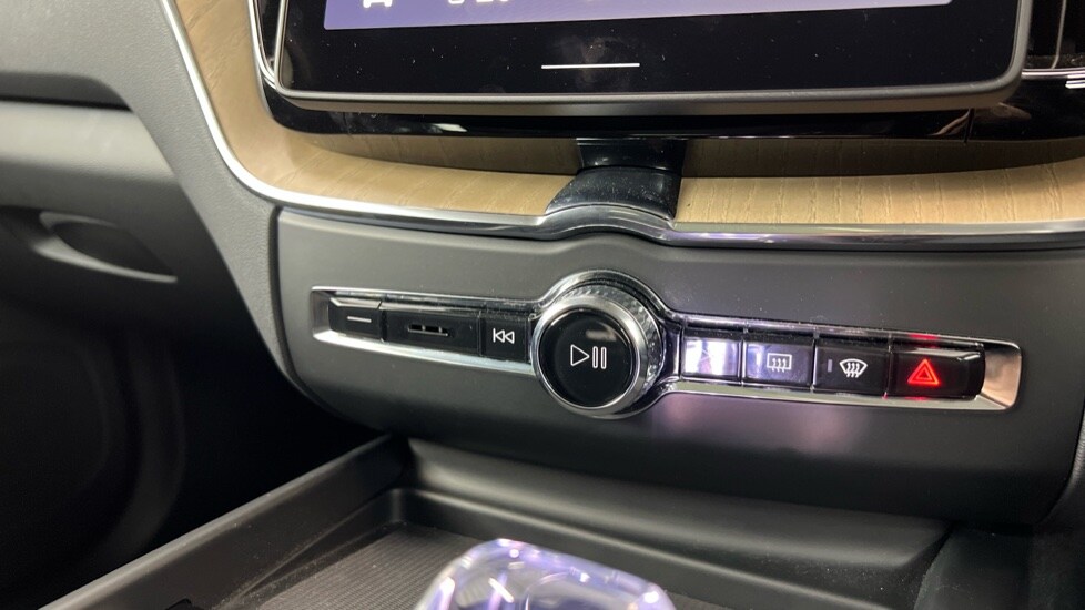 Used Volvo XC60 2025 for sale - 76630268: Photo 34