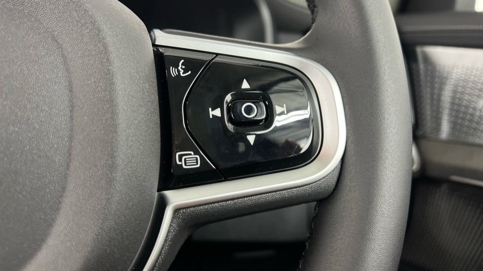 Used Volvo XC90 2025 for sale - 77165515: Photo 20