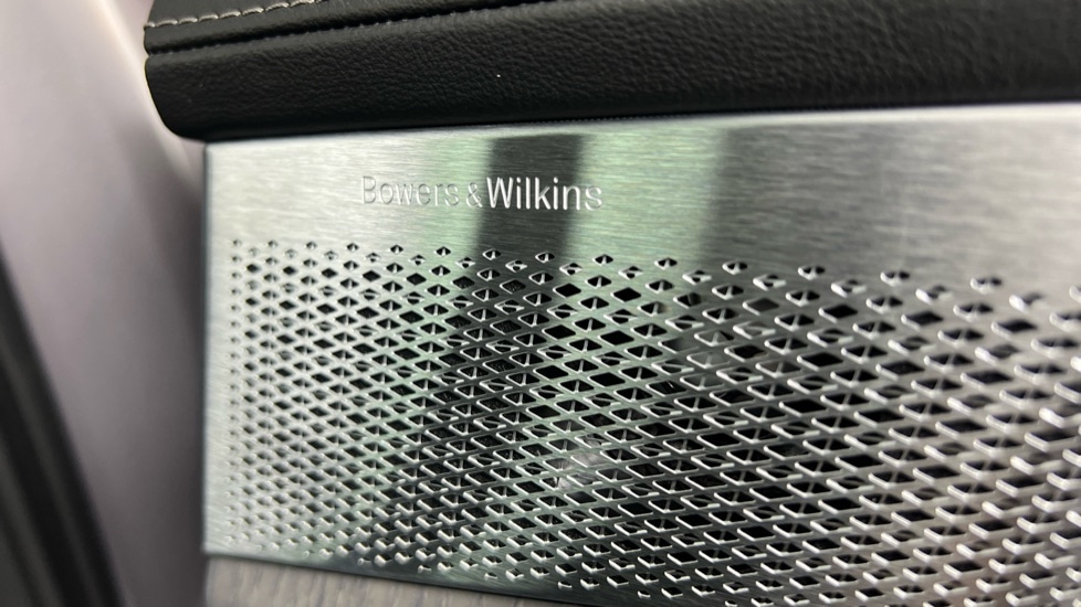 Used Volvo XC90 2025 for sale - 77165515: Photo 35