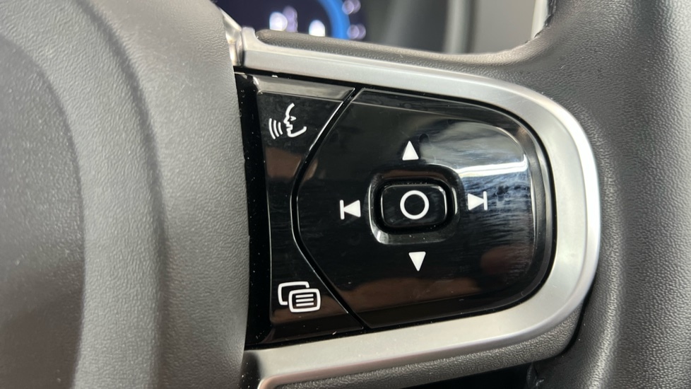 Used Volvo XC90 2022 for sale - 77193649: Photo 21