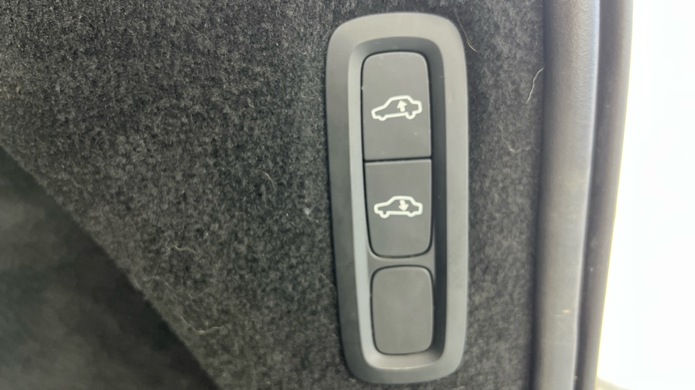 Used Volvo XC90 2021 for sale - 76704428: Photo 40