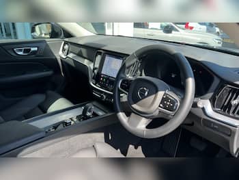 Used Volvo V60 2025 for sale - 79662981: Photo