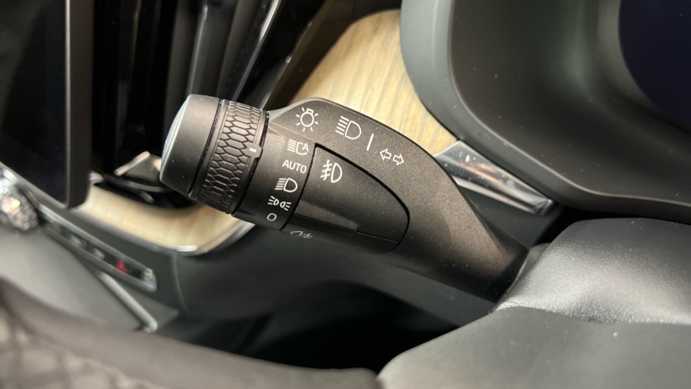 Used Volvo XC60 2025 for sale - 77762767: Photo 19