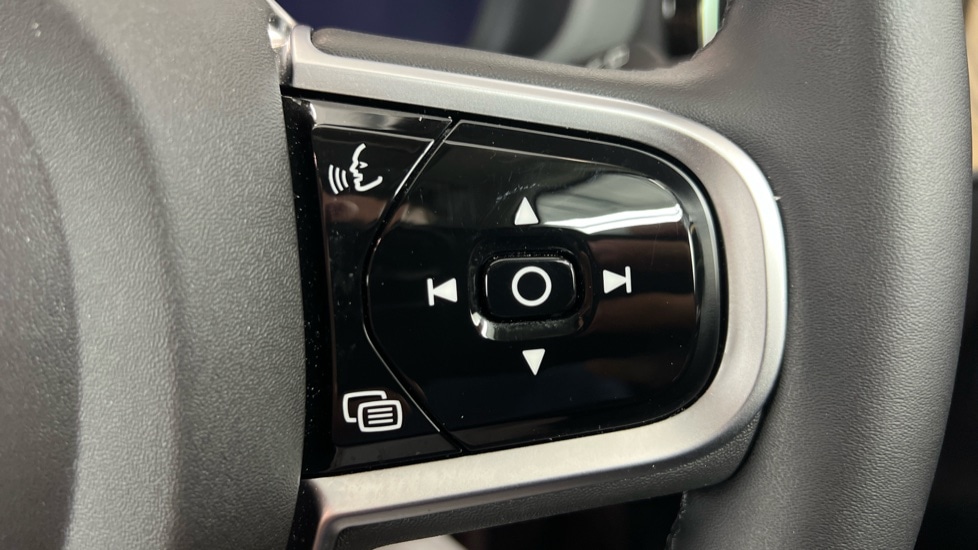 Used Volvo XC60 2025 for sale - 77762767: Photo 21