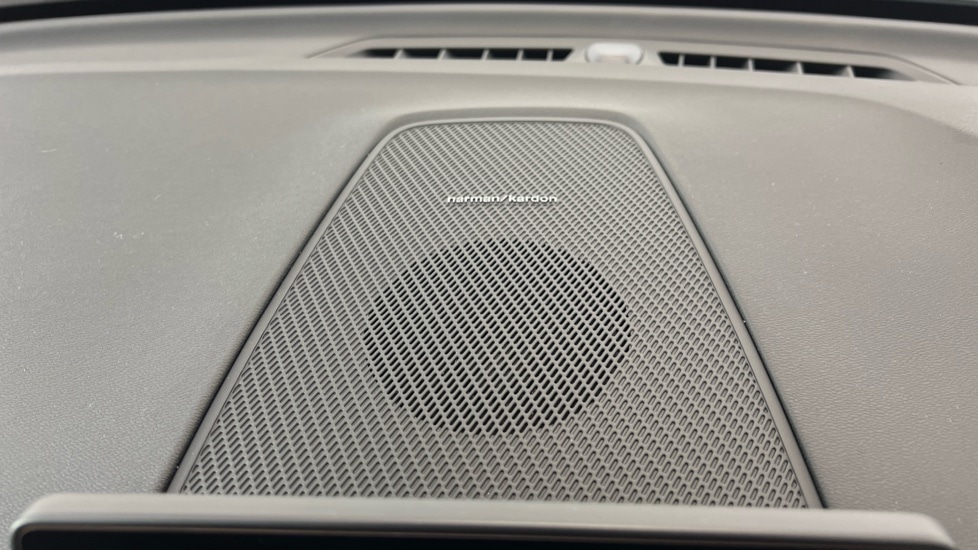 Used Volvo XC60 2025 for sale - 77762767: Photo 25